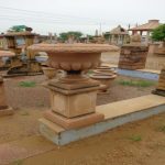 FLOWER POT WITH STAND DHOLPUE PINK SAND STONE